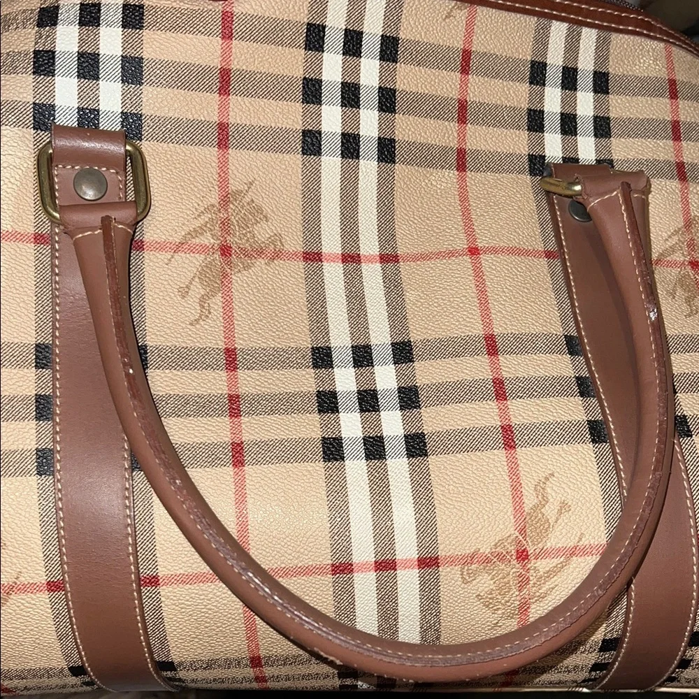 Burberry Brown Checkered Duffle Bag - Picture 3 of 7